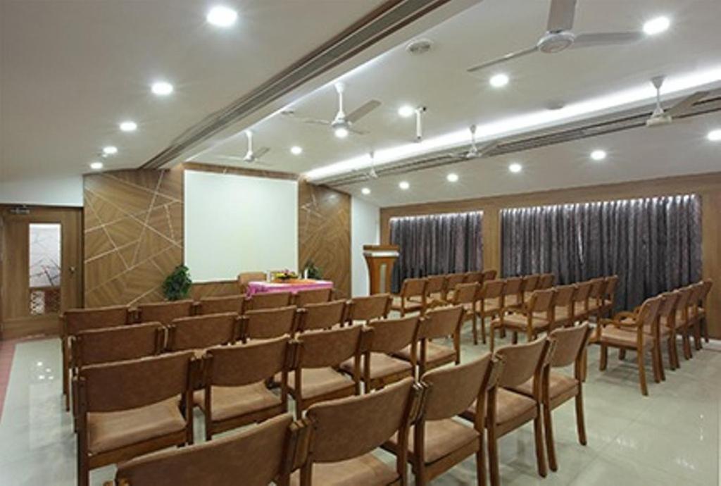 Hotel Anjali Park Kottajam Kültér fotó